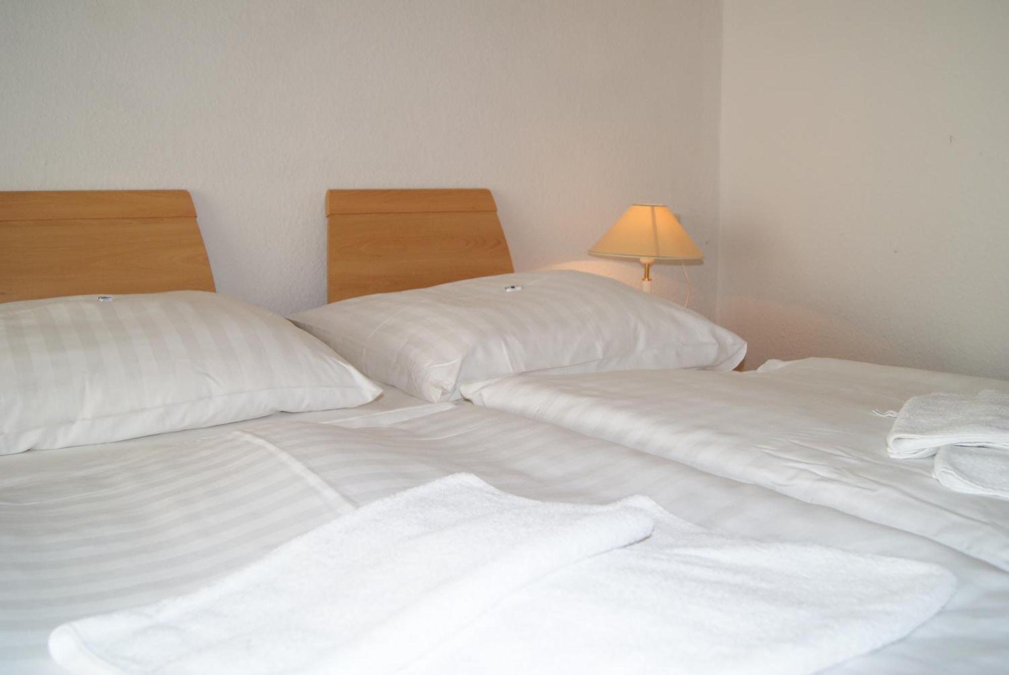 " Residenz Seeblick" Studio 27 Mit Seitlichem Ostseeblick Sellin  Quarto foto